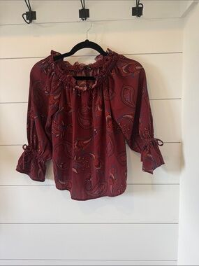 Basque Burgundy Paisley Off-Shoulder Blouse 8P